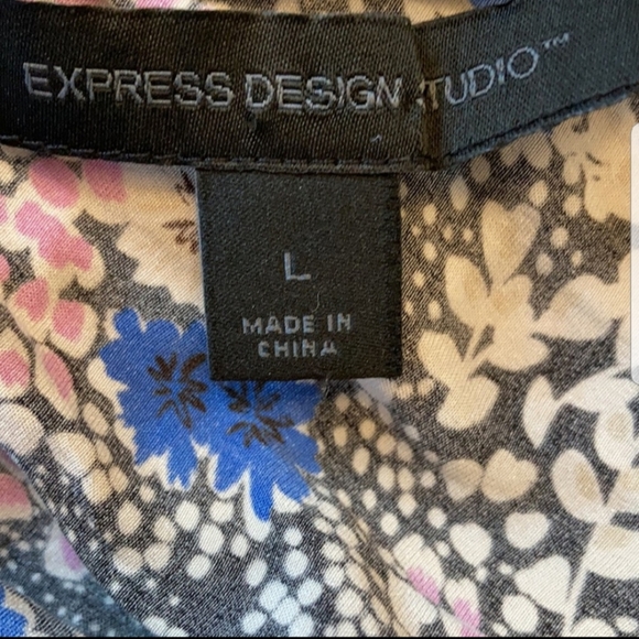 LG Silk Floral Blouse - Picture 4 of 5